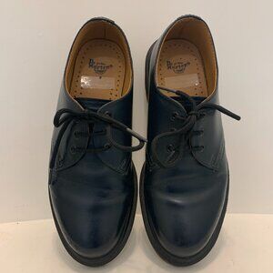 Dr. Martens Navy Oxfords (M 6, W 7.5)